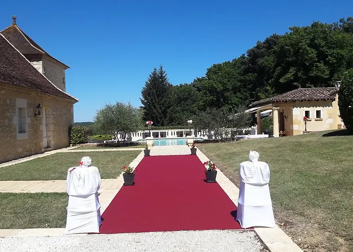 ベッド・アンド・ブレックファスト Domaine De La Rocque